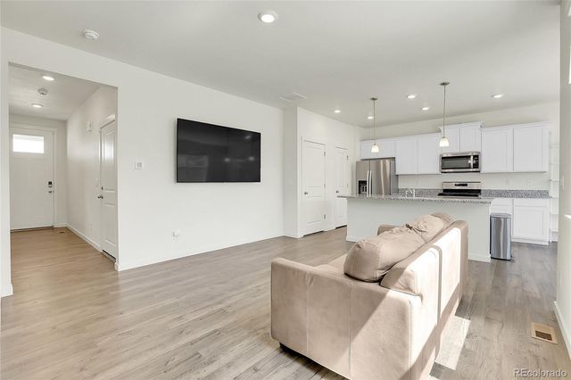 45840 Laceleaf Drive, Bennett, CO 80102