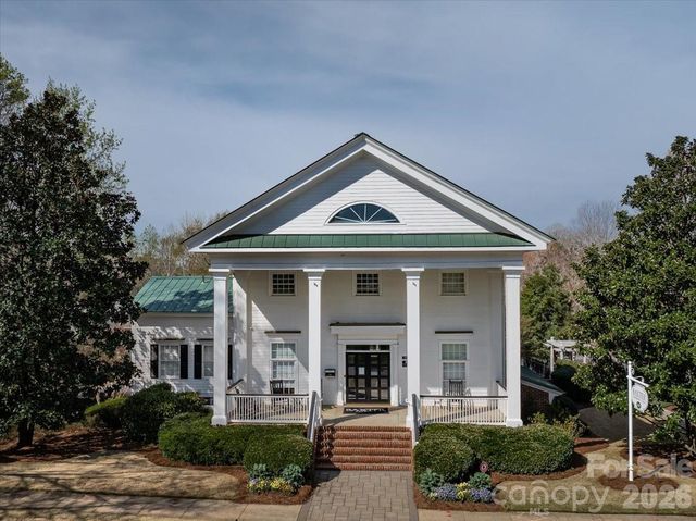 647 District Court, Fort Mill, SC 29708