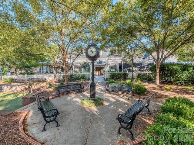 647 District Court, Fort Mill, SC 29708