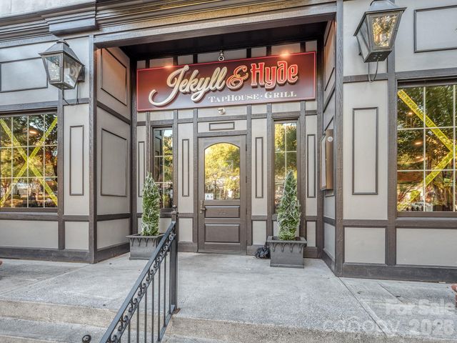 647 District Court, Fort Mill, SC 29708