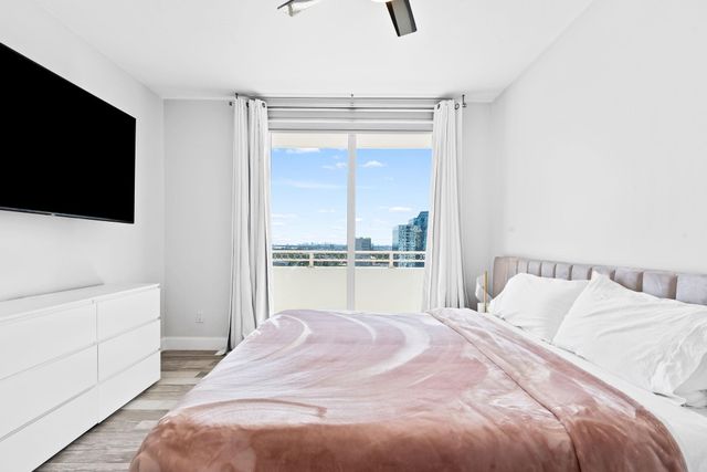 511 SE 5th Ave 1709, Fort Lauderdale, FL 33301