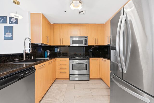 511 SE 5th Ave 1709, Fort Lauderdale, FL 33301