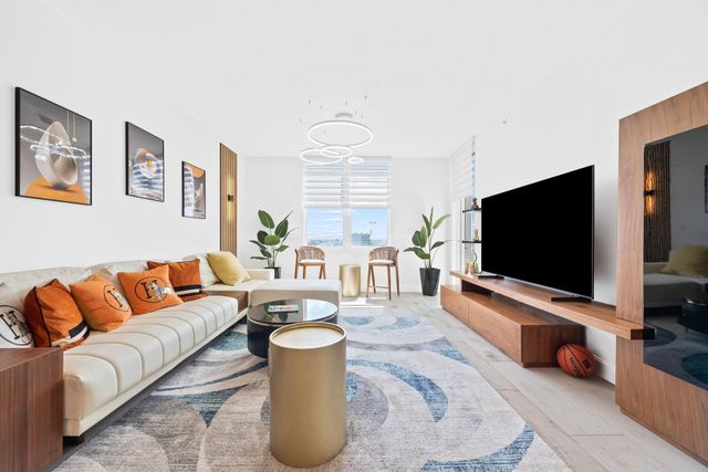 511 SE 5th Ave 1709, Fort Lauderdale, FL 33301