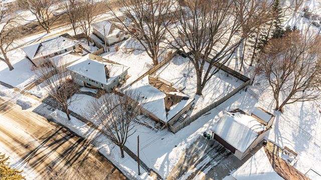 1220 Cascade Street NW, Rochester, MN 55901