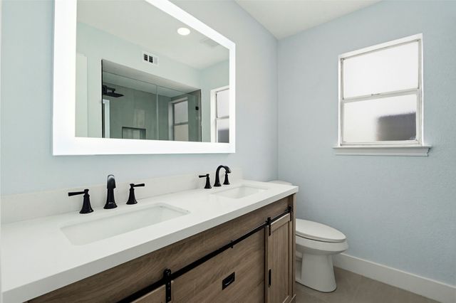 1860 Amber Lane, Carrollton, TX 75007