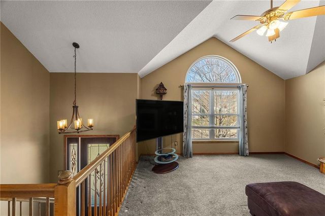 1105 Kent Drive, Belton, MO 64012