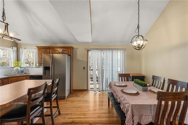 1105 Kent Drive, Belton, MO 64012