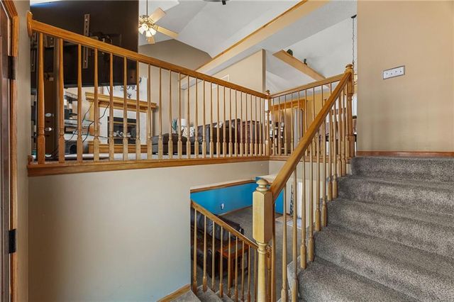 1105 Kent Drive, Belton, MO 64012