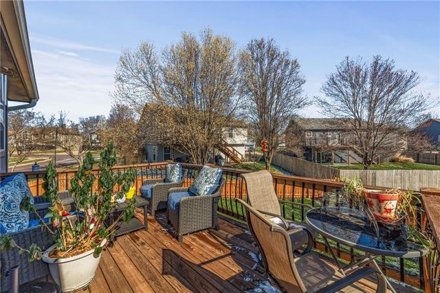 1105 Kent Drive, Belton, MO 64012