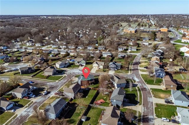 1105 Kent Drive, Belton, MO 64012