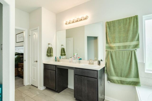 177 Bayou Bend Boulevard, Angleton, TX 77515