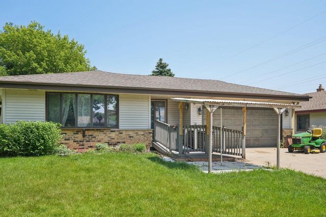 4442 S 49th STREET, Greenfield, WI 53220