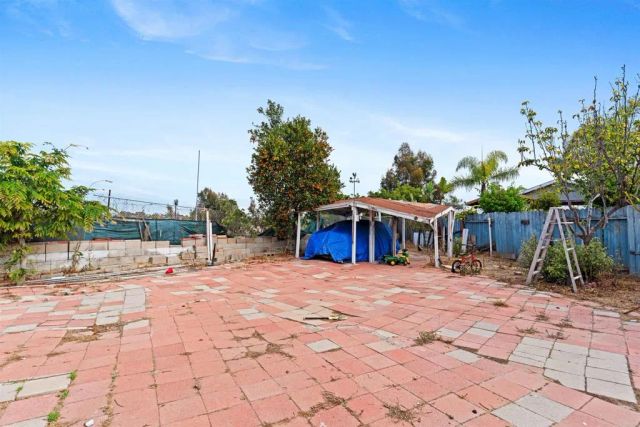 1607 Ginsberg Court, San Diego, CA 92114