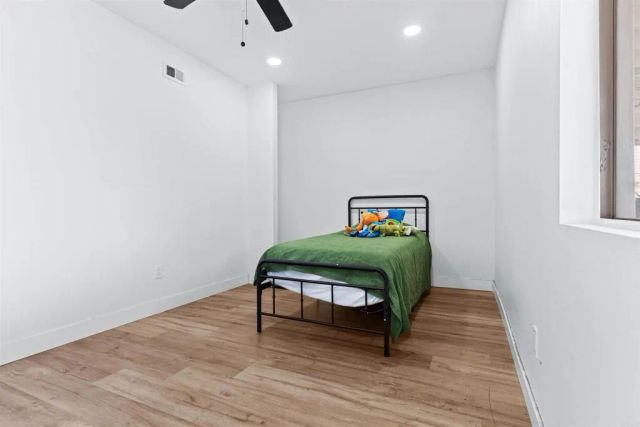 1607 Ginsberg Court, San Diego, CA 92114