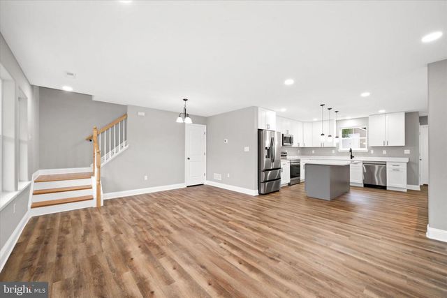 4437 DUPONT PKY, Townsend, DE 19734