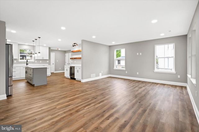 4437 DUPONT PKY, Townsend, DE 19734