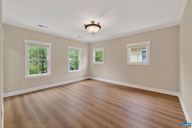 276 CLAREMONT LN, Crozet, VA 22932