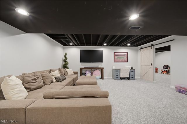7211 Crusader Street SW, Massillon, OH 44646