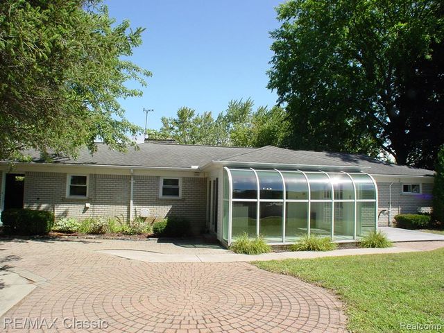 47605 Powell Road, Plymouth, MI 48170