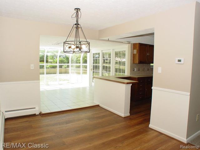 47605 Powell Road, Plymouth, MI 48170