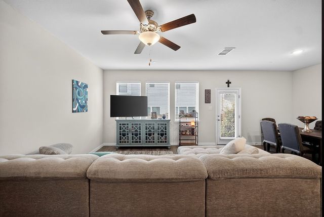 1129 Rusk Way, Lewisville, TX 75077