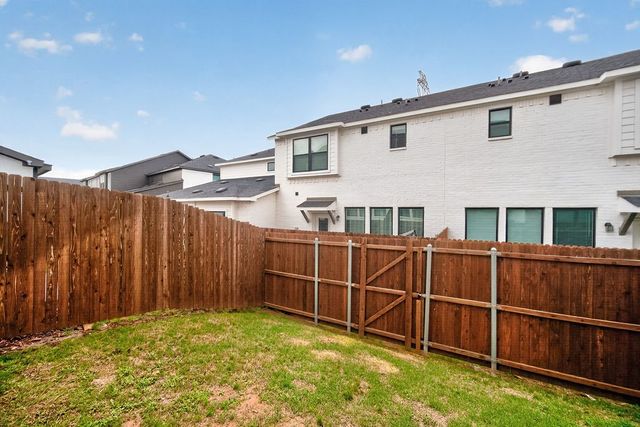 1129 Rusk Way, Lewisville, TX 75077