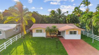 2000 N 44th Ave, Hollywood, FL 33021