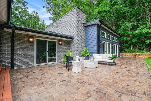 9325 Matthews Road, Union Pier, MI 49129