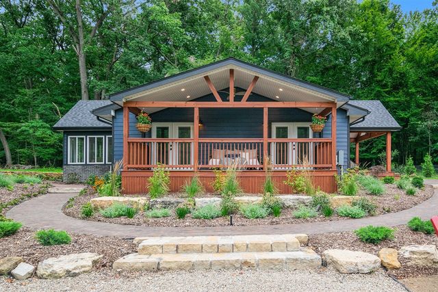 9325 Matthews Road, Union Pier, MI 49129