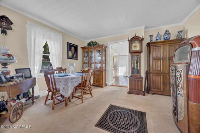 17 Howland Place, Long Branch, NJ 07740