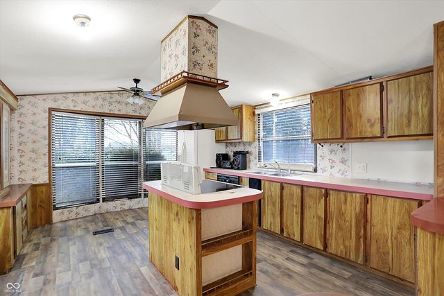 120 N Manifold Street, Ingalls, IN 46048