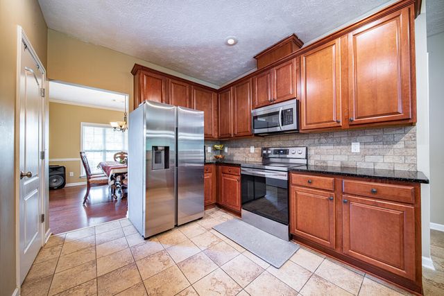 7925 Ivy Park Drive, Fortson, GA 31808