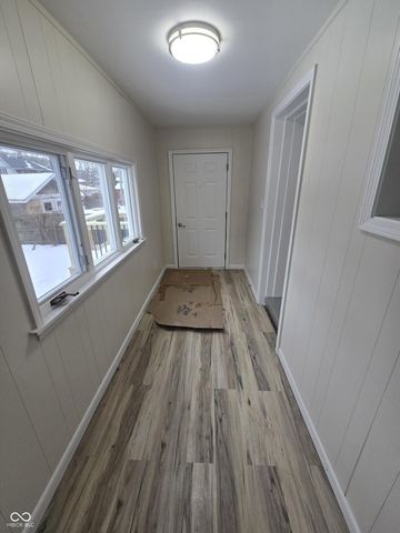 1711 Central Avenue, Whiting, IN 46394