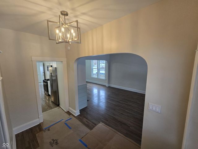 1711 Central Avenue, Whiting, IN 46394