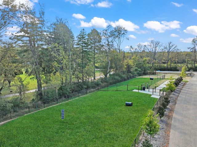 2942 Sharpstone Dr, Columbia, TN 38401