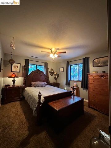 24147 N Oxbow, Sonora, CA 95370