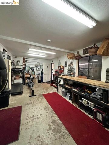 24147 N Oxbow, Sonora, CA 95370