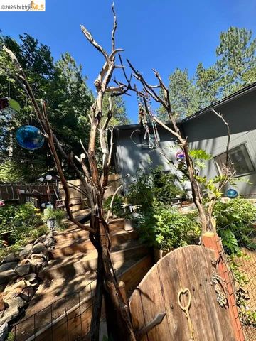 24147 N Oxbow, Sonora, CA 95370