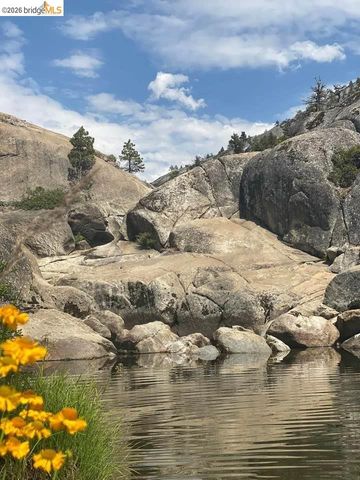 24147 N Oxbow, Sonora, CA 95370