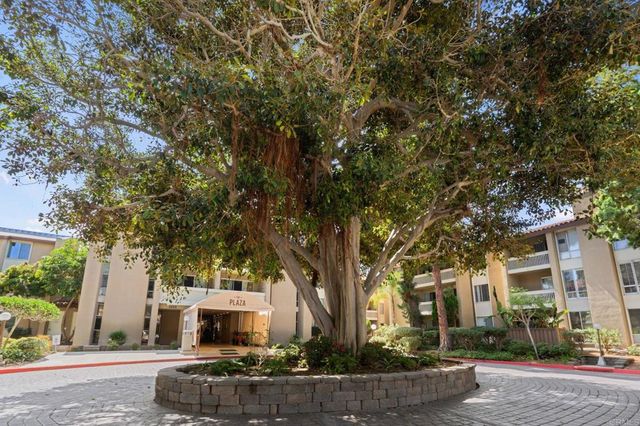 1855 Diamond Street 205, San Diego, CA 92109