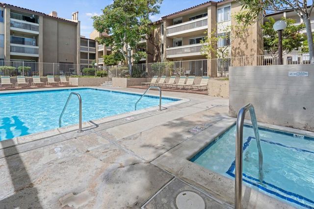 1855 Diamond Street 205, San Diego, CA 92109