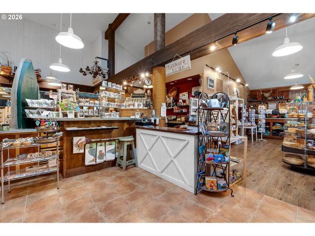 2480 S ROOSEVELT Dr, Seaside, OR 97138