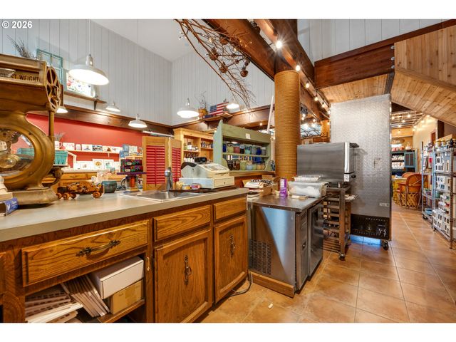 2480 S ROOSEVELT Dr, Seaside, OR 97138
