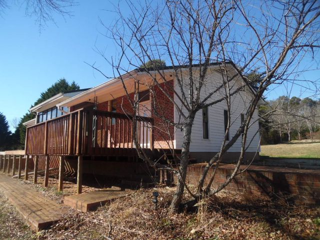 116 Rolling Drive, Westminster, SC 29693