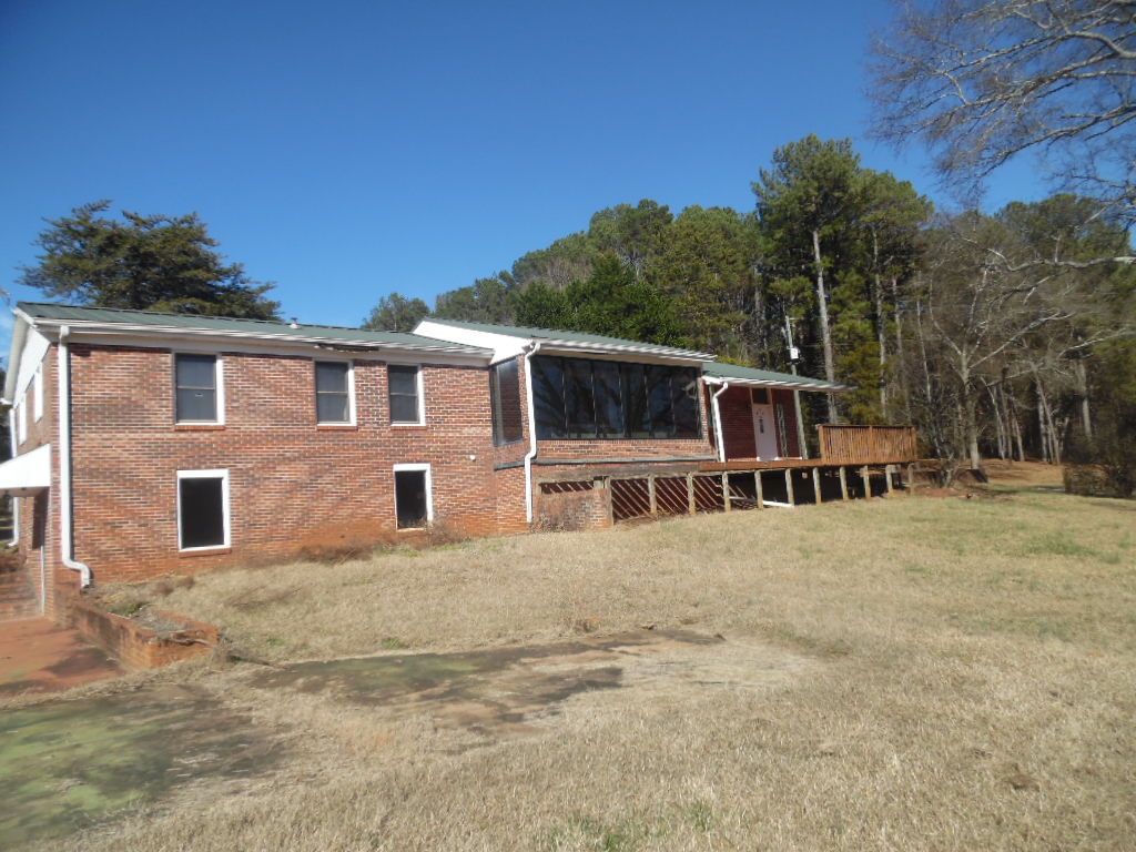 116 Rolling Drive, Westminster, SC 29693