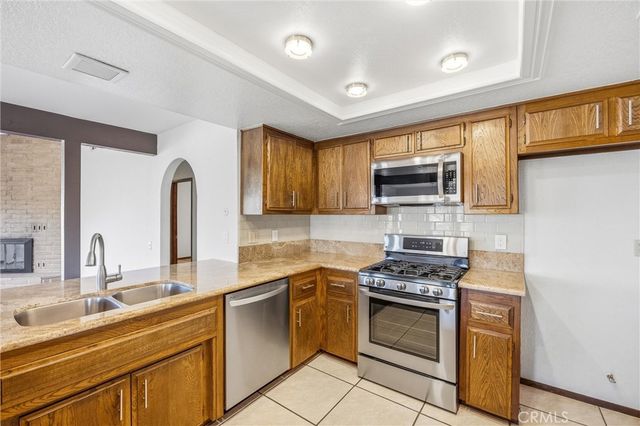 14250 Martin, Riverside, CA 92503