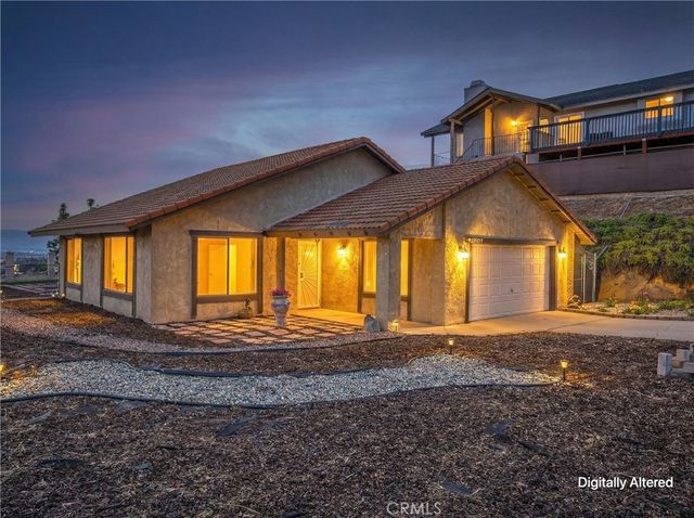 14250 Martin, Riverside, CA 92503