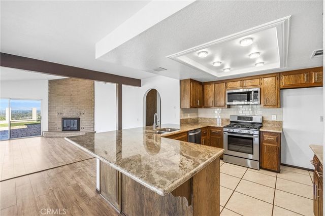 14250 Martin, Riverside, CA 92503