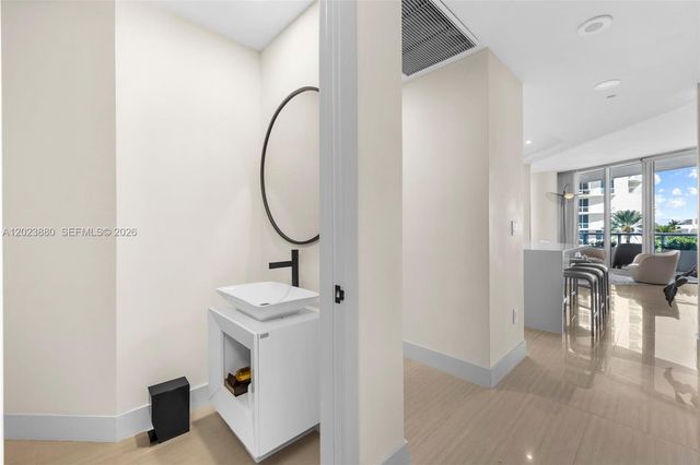 100 S Pointe Drive 509, Miami Beach, FL 33139