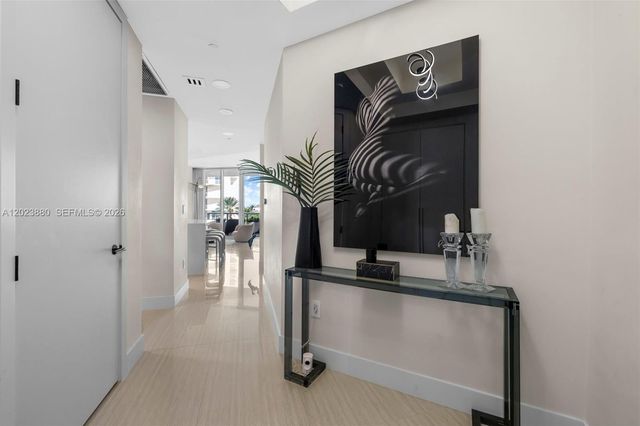 100 S Pointe Drive 509, Miami Beach, FL 33139
